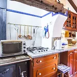 Beautiful Country House&romantic Garden Nyaraló