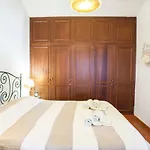 Nyaraló Beautiful Country House&romantic Garden Sintra