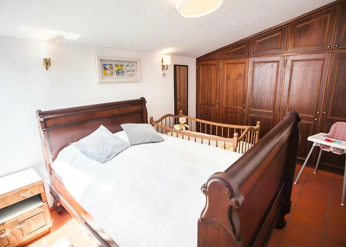 Dom wakacyjny Beautiful Country House&romantic Garden